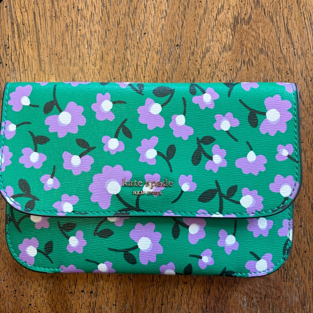 Green floral Kate Spade pouch